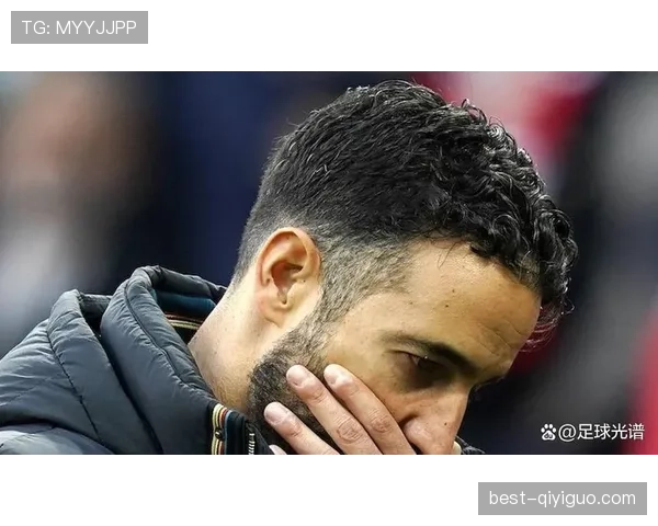 曼联锋线效率问题突出，赛季关键战攻坚能力受影响