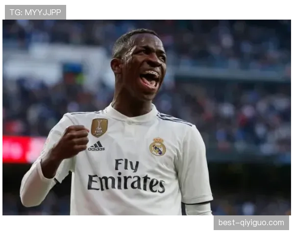 维尼修斯与姆巴佩左边锋进攻效率及战术适配对比分析