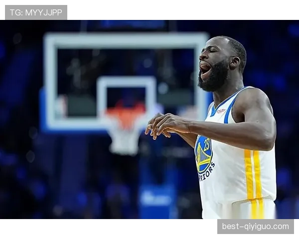 格林改变勇士防守体系，高位策应制造错位提升转换效率