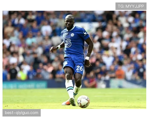 沙特球队利雅得新月展现统治力，对其联赛周期影响与趋势变化值得关注