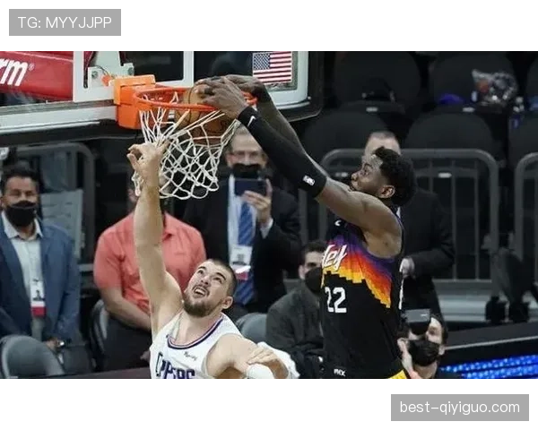 全面解读干扰球国际规则差异：裁判判罚的细微之处